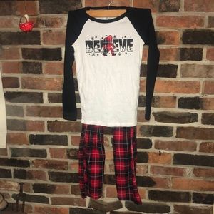Size 10 Christmas pajamas